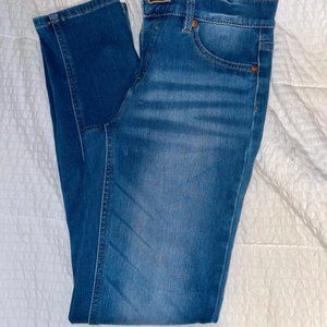 Low Waisted Skinny Jeans